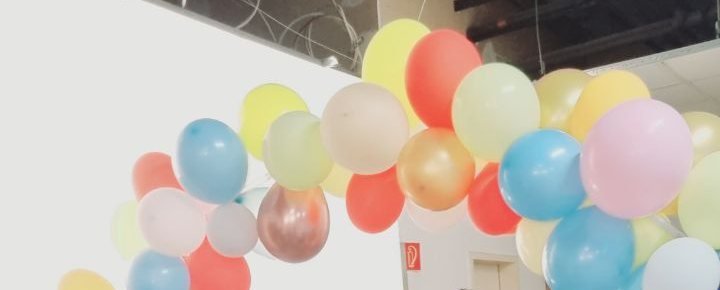 Ballonbogen beim Sommerfest